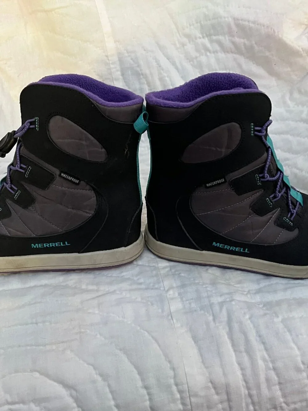 Merrell Snow Bank Winter Boots